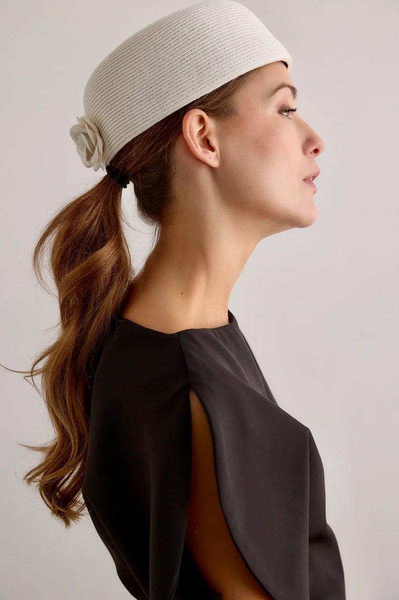 Casquete Gabrielia blanco - Imagen 2