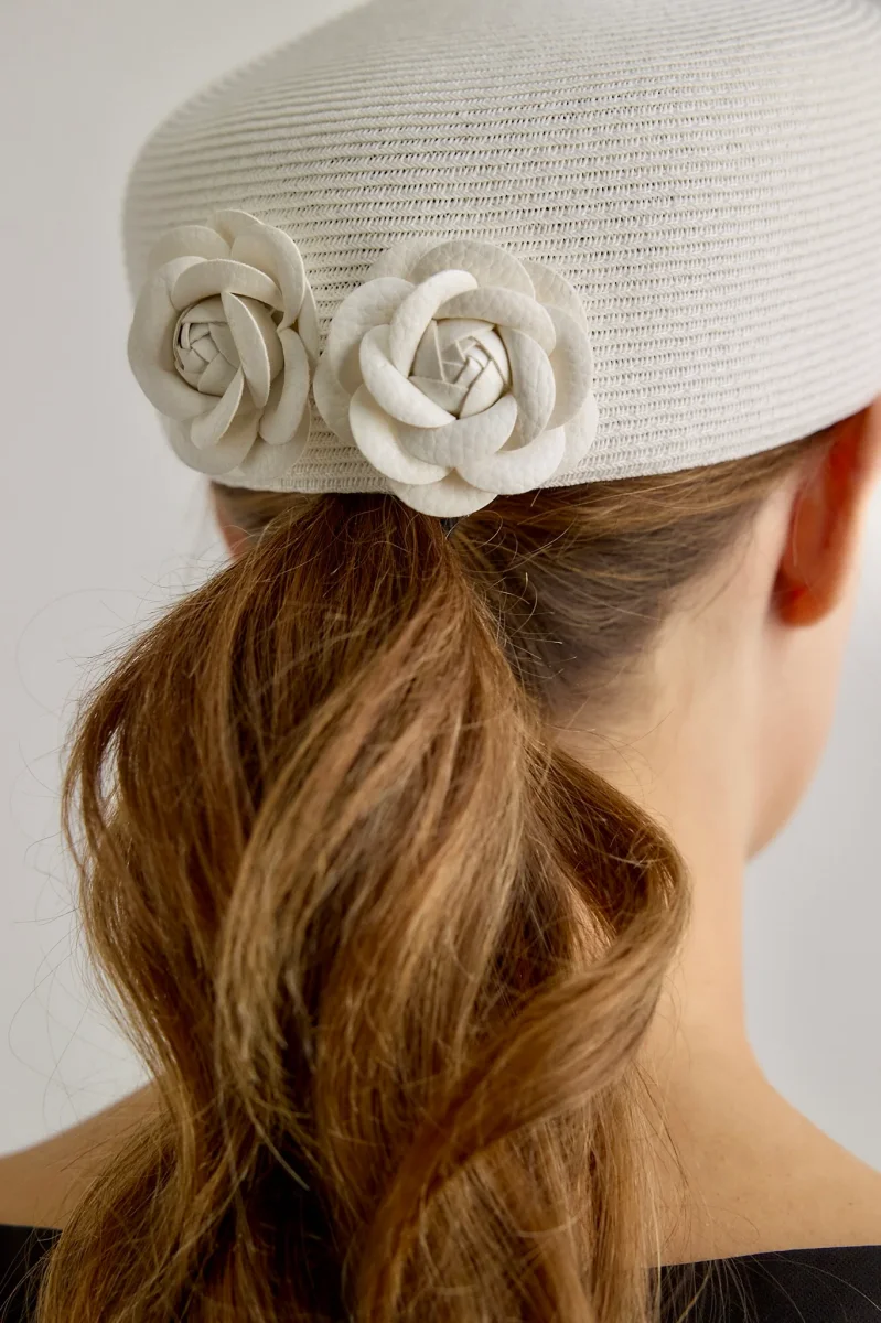 Casquete Gabrielia blanco - Imagen 4