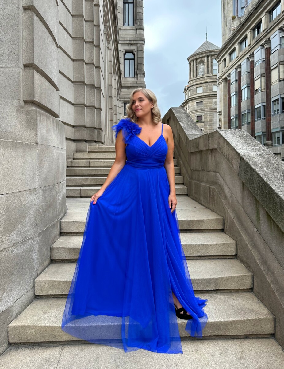 Vestido Tul Abertura Hombro Curvy - Imagen 9