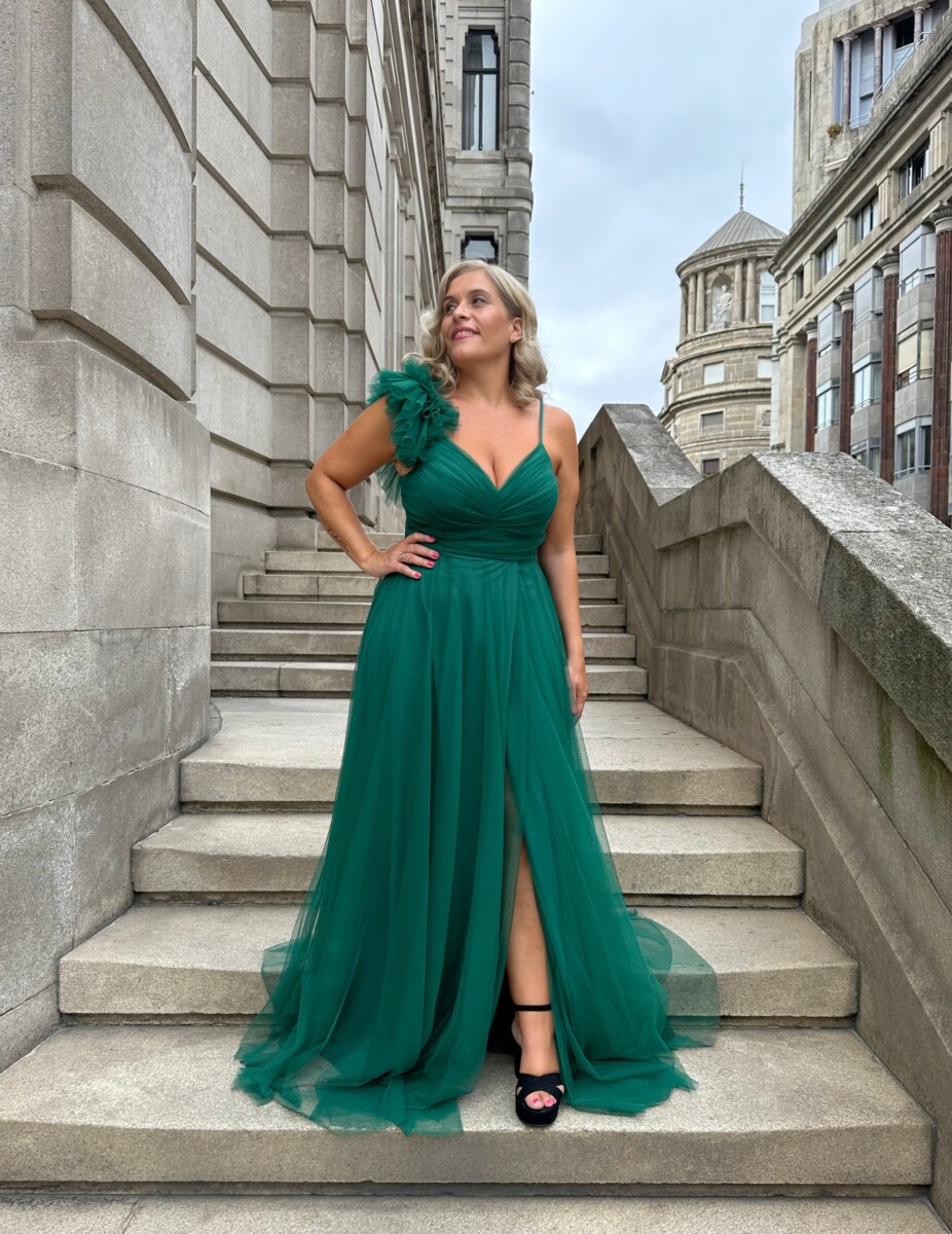 Vestido Tul Abertura Hombro Curvy - Imagen 8