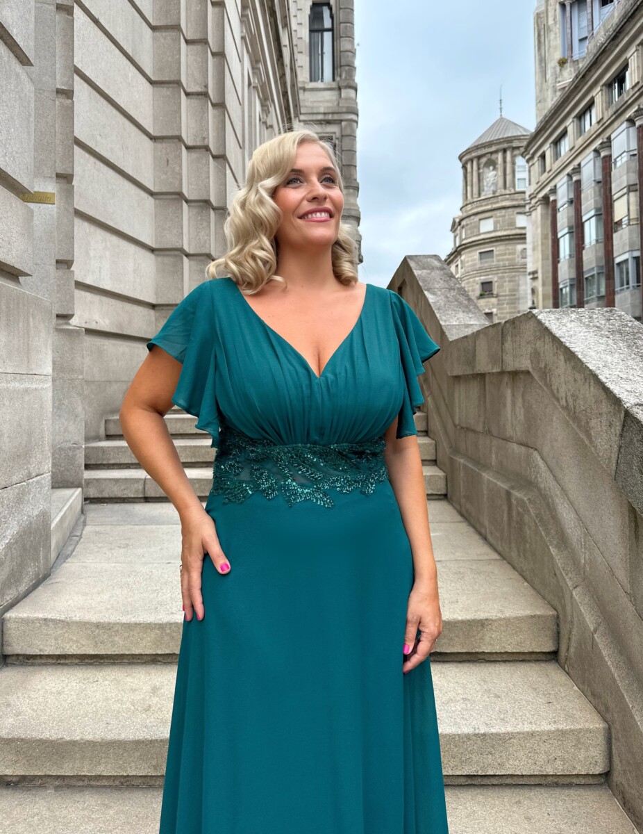 Vestido Curvy Manga Corta - Imagen 4