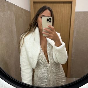 Chaqueta Pelo Cuello Blanco