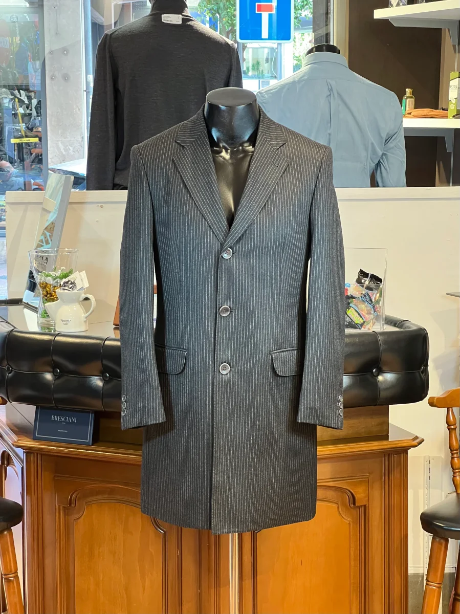 Abrigo largo de lana en raya diplomática – Vitale Barberis Canonico - Imagen 2