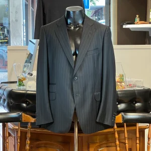 Traje a rayas Vitale Barberis Canonico – Super 110’s Wool