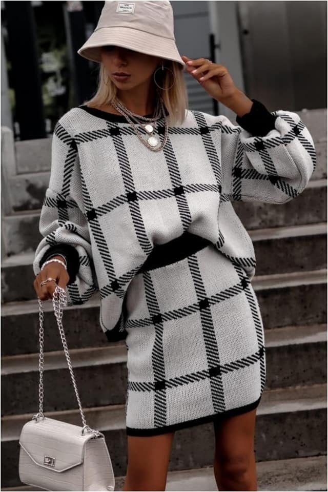 Conjunto mujer falda y jersey cuadros