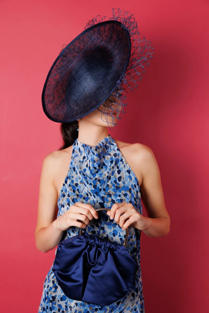 Bolso Relevé Azul Klein - Imagen 4