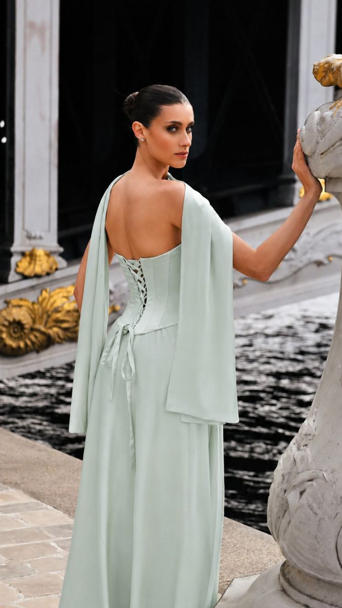 Vestido Corsé Falda Chal - Imagen 5