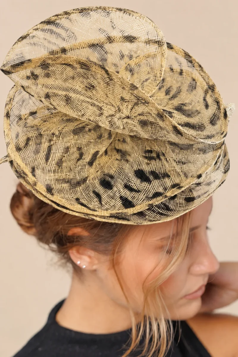 Tocado Tiere Beige