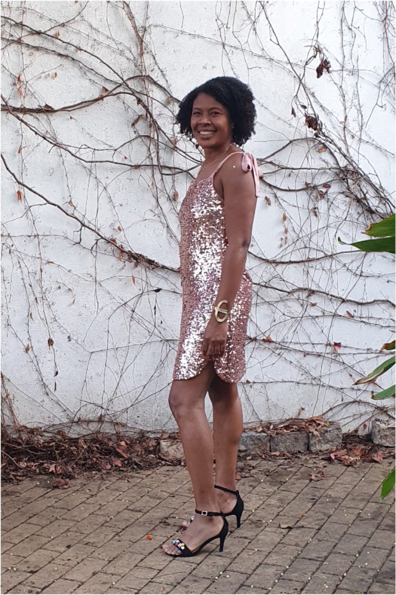 Vestido mujer lentejuelas rosa - Imagen 4
