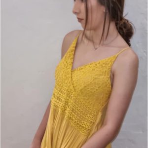 Vestido mujer largo cuerpo de encaje