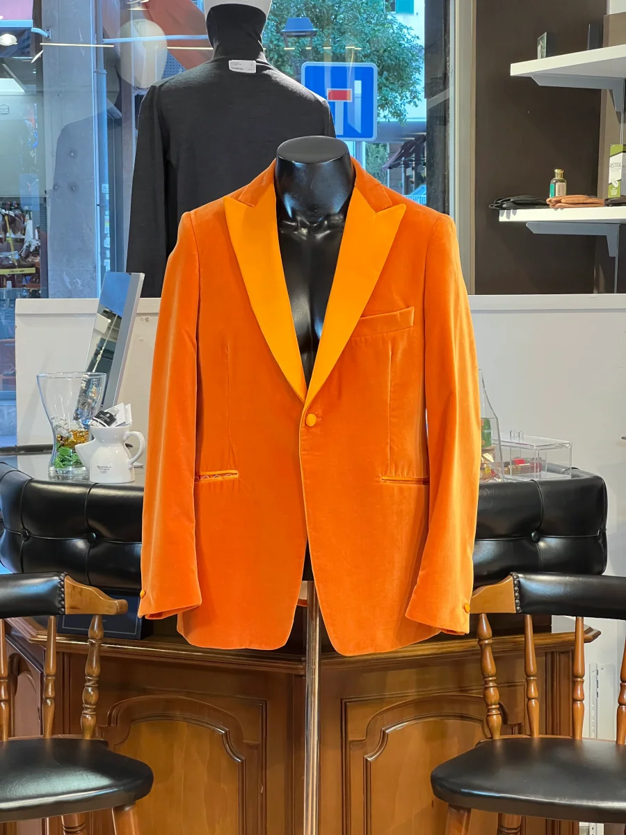 Americana terciopelo naranja John Blond – Tejido Carnet Como