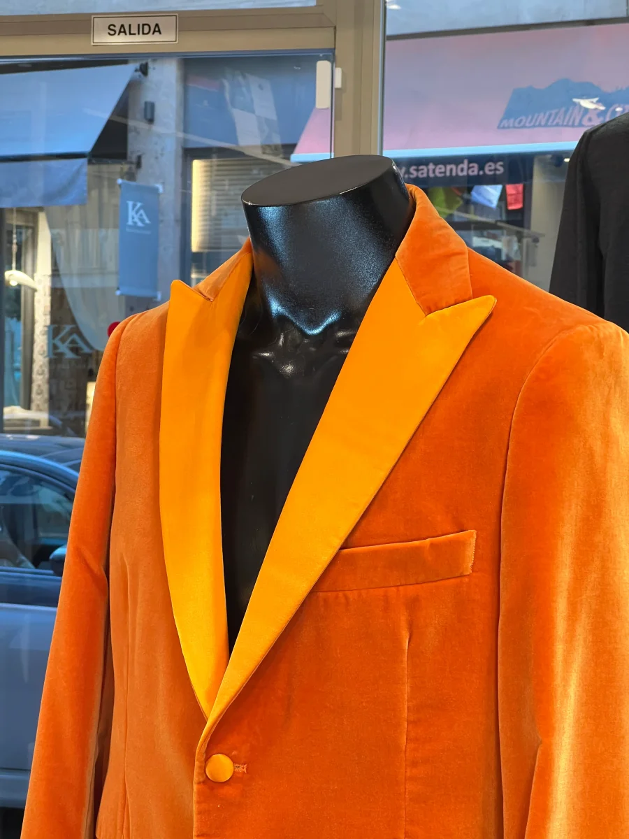 Americana terciopelo naranja John Blond – Tejido Carnet Como - Imagen 3