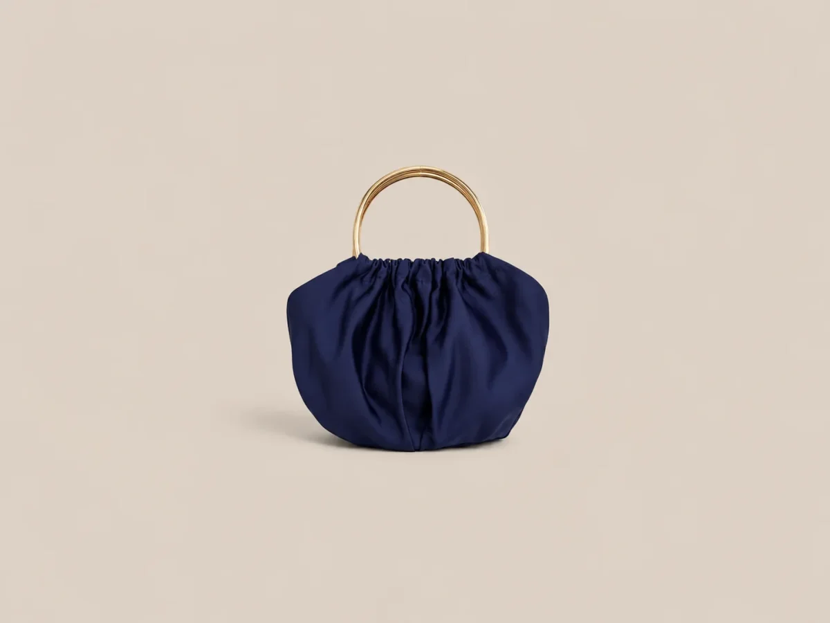 Bolso Relevé Azul Klein - Imagen 2