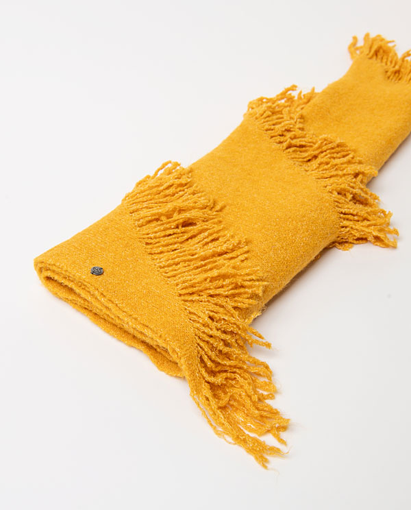 BANDANA DE PUNTO CON FLECOS MOSTAZA SURKANA 36TIKA83211 - Imagen 3