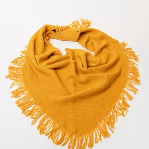 BANDANA DE PUNTO CON FLECOS MOSTAZA SURKANA 36TIKA83211