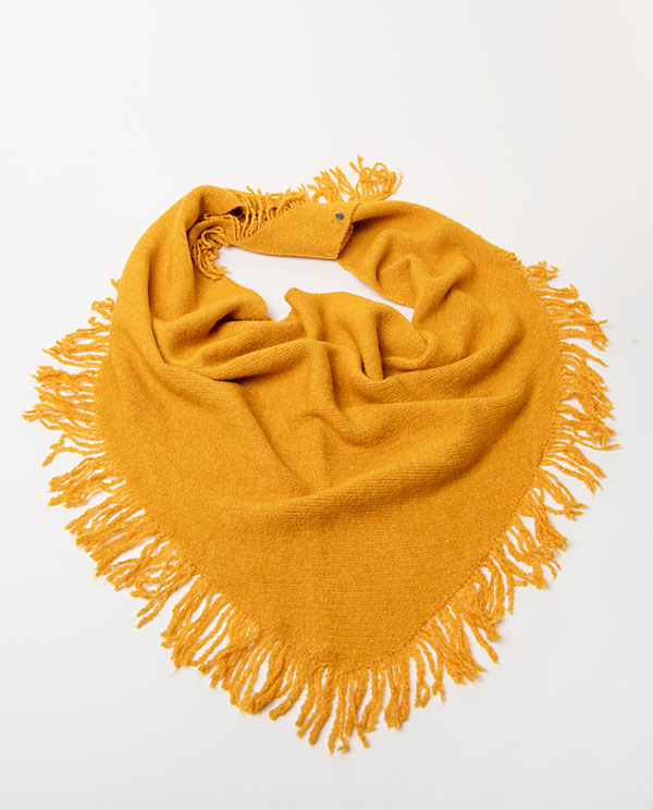 BANDANA DE PUNTO CON FLECOS MOSTAZA SURKANA 36TIKA83211 - Imagen 2