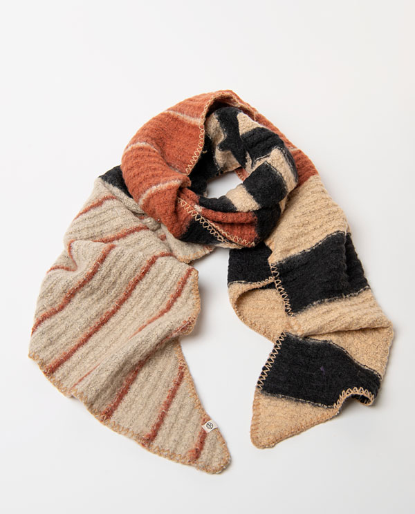 BUFANDA DE PUNTO BEIGE SURKANA 36BURA73105