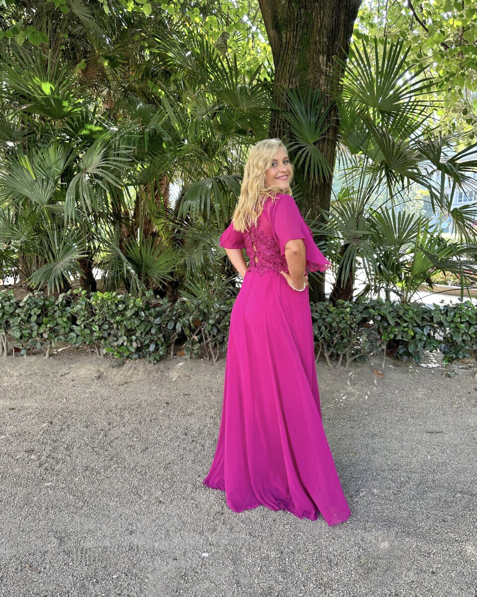 Vestido Encaje Espalda Mangas Curvy