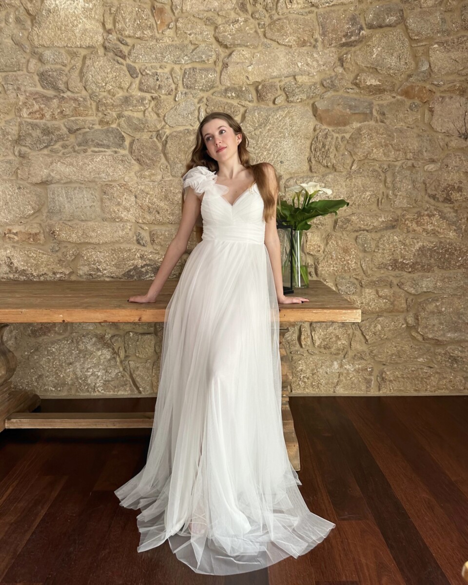 Vestido Tul Abertura Hombro Novia - Imagen 6