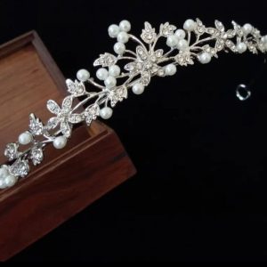 Tiara perlas