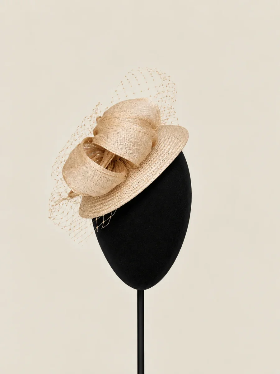 Tocado Babetta beige - Imagen 5