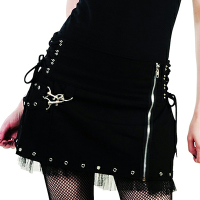 Restricted – Falda gótica corta