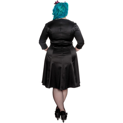 Mylene – Vestido de saten negro en tallas grandes - Imagen 3