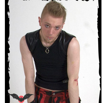 Evil B – Camiseta masculina ajustada con estilo dark - Imagen 3