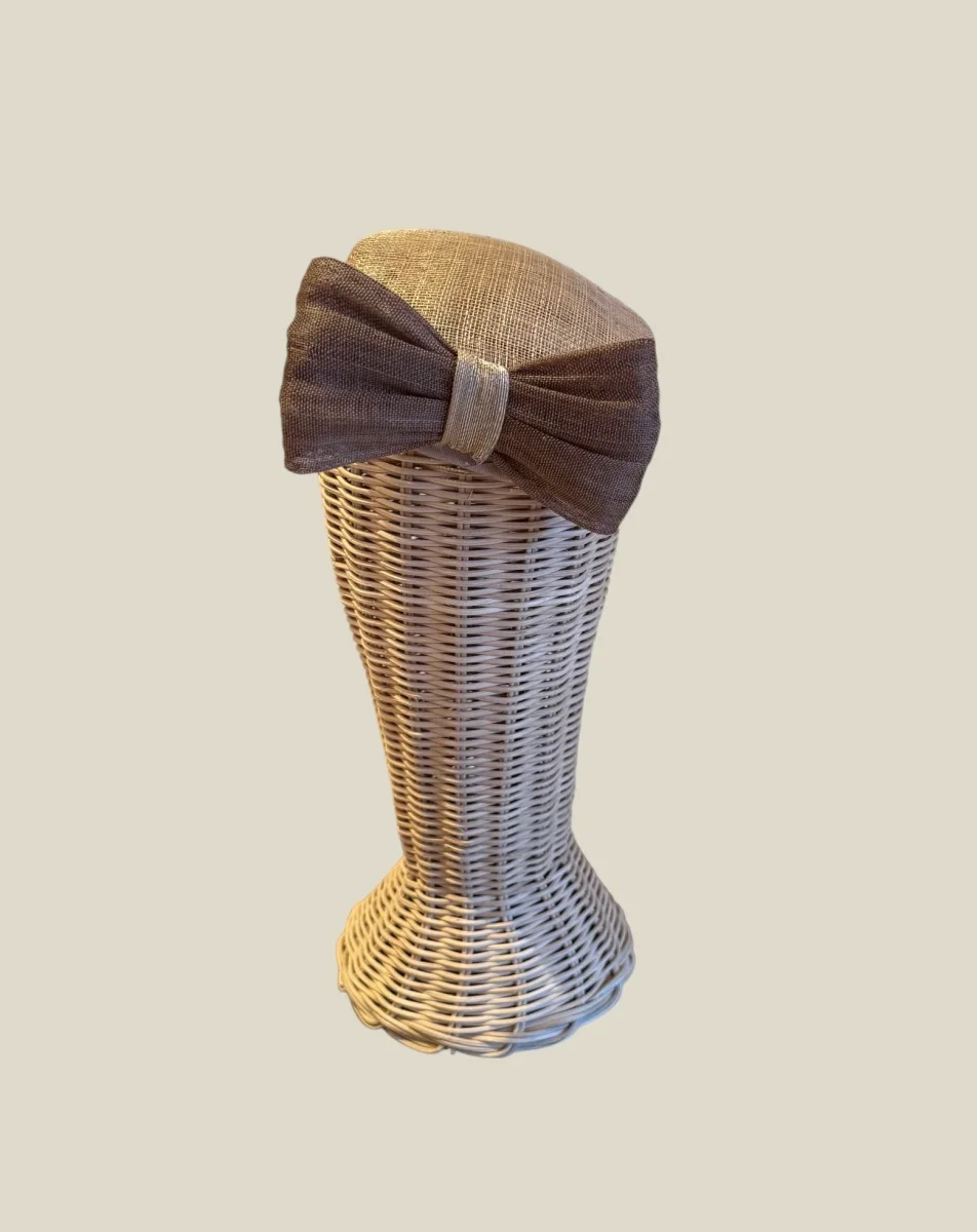 Tocado Casquete Carla camel y beige - Imagen 5